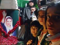 WAF Vigil at Bilawal House-6.jpg